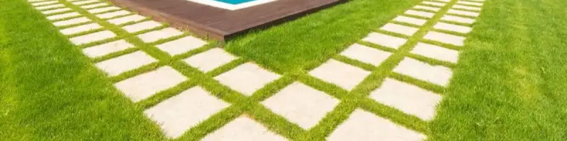 pool in Hialeah, FL